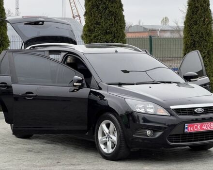 Черный Форд Фокус, объемом двигателя 1.8 л и пробегом 218 тыс. км за 5800 $, фото 4 на Automoto.ua