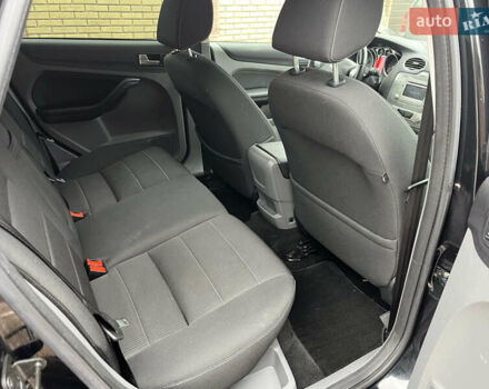 Чорний Форд Фокус, об'ємом двигуна 1.6 л та пробігом 222 тис. км за 6550 $, фото 47 на Automoto.ua