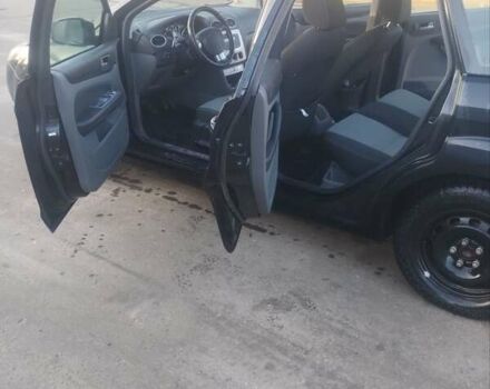 Чорний Форд Фокус, об'ємом двигуна 1.6 л та пробігом 260 тис. км за 1800 $, фото 10 на Automoto.ua