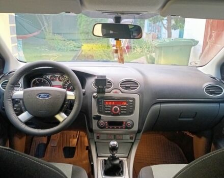 Чорний Форд Фокус, об'ємом двигуна 1.6 л та пробігом 317 тис. км за 5700 $, фото 3 на Automoto.ua