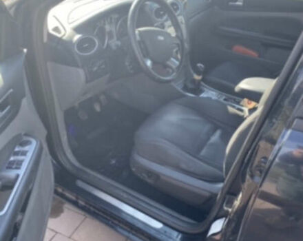 Черный Форд Фокус, объемом двигателя 1.6 л и пробегом 232 тыс. км за 5200 $, фото 2 на Automoto.ua