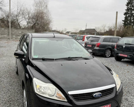 Черный Форд Фокус, объемом двигателя 1.6 л и пробегом 195 тыс. км за 5700 $, фото 2 на Automoto.ua