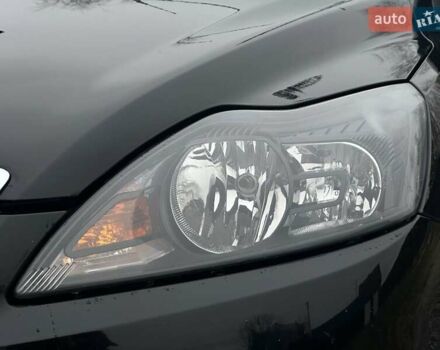 Чорний Форд Фокус, об'ємом двигуна 1.6 л та пробігом 320 тис. км за 5300 $, фото 12 на Automoto.ua