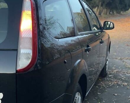 Черный Форд Фокус, объемом двигателя 1.6 л и пробегом 210 тыс. км за 6000 $, фото 12 на Automoto.ua