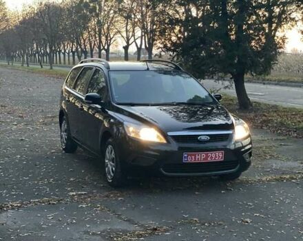 Черный Форд Фокус, объемом двигателя 1.6 л и пробегом 210 тыс. км за 6000 $, фото 11 на Automoto.ua