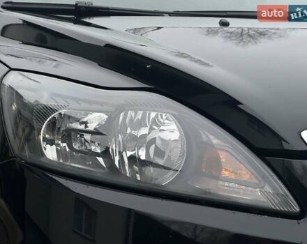 Чорний Форд Фокус, об'ємом двигуна 1.6 л та пробігом 320 тис. км за 5300 $, фото 13 на Automoto.ua