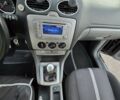 Черный Форд Фокус, объемом двигателя 1.6 л и пробегом 270 тыс. км за 5800 $, фото 5 на Automoto.ua