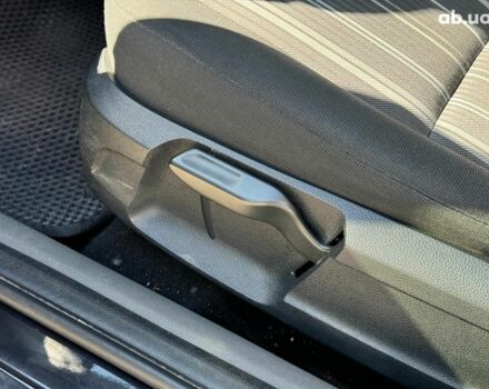 Черный Форд Фокус, объемом двигателя 1.6 л и пробегом 285 тыс. км за 6190 $, фото 16 на Automoto.ua