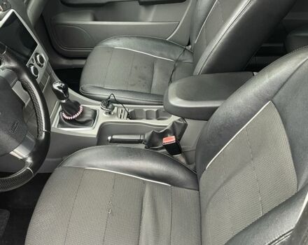 Черный Форд Фокус, объемом двигателя 1.6 л и пробегом 307 тыс. км за 5300 $, фото 16 на Automoto.ua