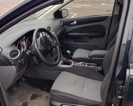 Черный Форд Фокус, объемом двигателя 1.6 л и пробегом 282 тыс. км за 5300 $, фото 12 на Automoto.ua