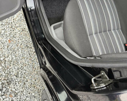 Черный Форд Фокус, объемом двигателя 1.6 л и пробегом 195 тыс. км за 5700 $, фото 121 на Automoto.ua