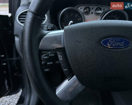 Форд Фокус 2010 в Виннице на Automoto.ua Черный Форд Фокус, объемом двигателя 1.6 л и пробегом 233 тыс. км за 6300 $, фото 25 на Automoto.ua