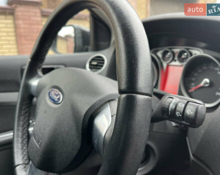 Чорний Форд Фокус, об'ємом двигуна 1.6 л та пробігом 222 тис. км за 6550 $, фото 63 на Automoto.ua