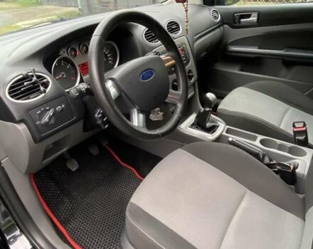 Чорний Форд Фокус, об'ємом двигуна 1.6 л та пробігом 276 тис. км за 5900 $, фото 6 на Automoto.ua