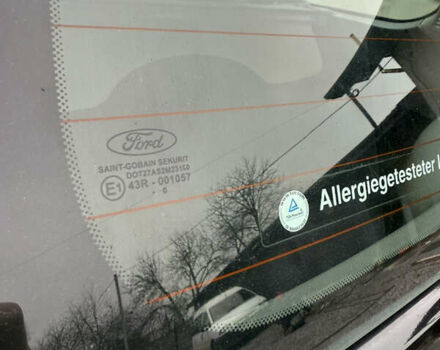 Черный Форд Фокус, объемом двигателя 1.6 л и пробегом 195 тыс. км за 5700 $, фото 52 на Automoto.ua