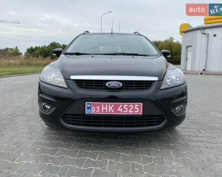 Черный Форд Фокус, объемом двигателя 1.6 л и пробегом 214 тыс. км за 6150 $, фото 1 на Automoto.ua