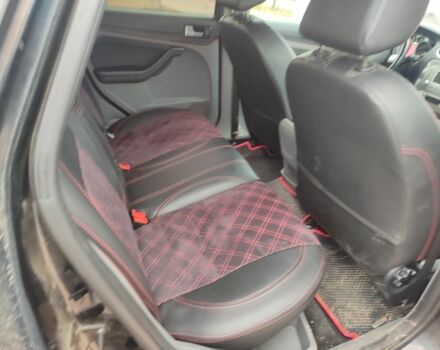 Чорний Форд Фокус, об'ємом двигуна 1.6 л та пробігом 260 тис. км за 6200 $, фото 6 на Automoto.ua