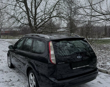 Черный Форд Фокус, объемом двигателя 1.6 л и пробегом 235 тыс. км за 6200 $, фото 4 на Automoto.ua