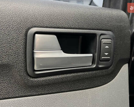 Чорний Форд Фокус, об'ємом двигуна 1.8 л та пробігом 217 тис. км за 5950 $, фото 31 на Automoto.ua