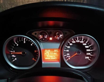 Черный Форд Фокус, объемом двигателя 1.6 л и пробегом 223 тыс. км за 5100 $, фото 21 на Automoto.ua