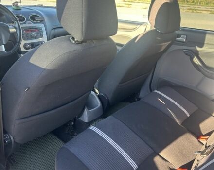 Чорний Форд Фокус, об'ємом двигуна 1.6 л та пробігом 193 тис. км за 6450 $, фото 5 на Automoto.ua