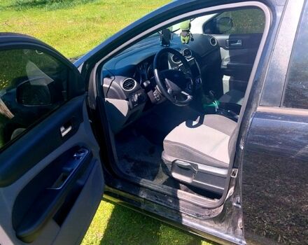 Черный Форд Фокус, объемом двигателя 1.6 л и пробегом 22100 тыс. км за 6000 $, фото 5 на Automoto.ua