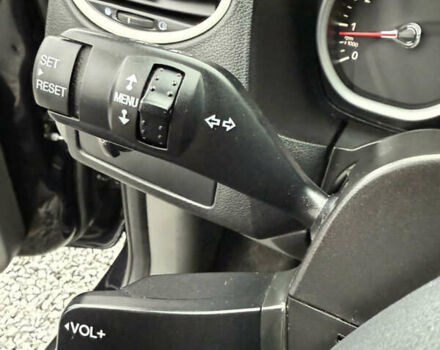 Черный Форд Фокус, объемом двигателя 1.6 л и пробегом 195 тыс. км за 5700 $, фото 110 на Automoto.ua