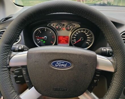 Чорний Форд Фокус, об'ємом двигуна 1.6 л та пробігом 317 тис. км за 5700 $, фото 4 на Automoto.ua