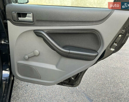 Чорний Форд Фокус, об'ємом двигуна 1.6 л та пробігом 208 тис. км за 6500 $, фото 16 на Automoto.ua