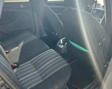 Чорний Форд Фокус, об'ємом двигуна 1.6 л та пробігом 284 тис. км за 5100 $, фото 10 на Automoto.ua