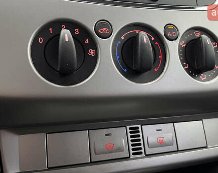 Чорний Форд Фокус, об'ємом двигуна 1.8 л та пробігом 217 тис. км за 5950 $, фото 21 на Automoto.ua