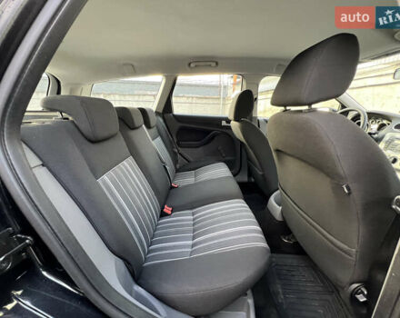 Чорний Форд Фокус, об'ємом двигуна 1.6 л та пробігом 208 тис. км за 6500 $, фото 17 на Automoto.ua