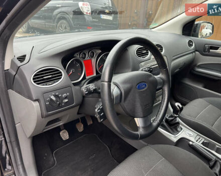 Чорний Форд Фокус, об'ємом двигуна 1.6 л та пробігом 222 тис. км за 6550 $, фото 35 на Automoto.ua