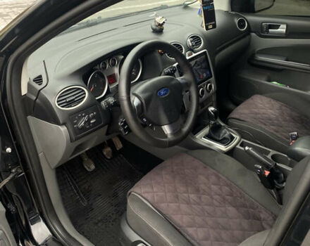 Черный Форд Фокус, объемом двигателя 1.56 л и пробегом 276 тыс. км за 6150 $, фото 6 на Automoto.ua