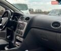Черный Форд Фокус, объемом двигателя 1.6 л и пробегом 353 тыс. км за 5240 $, фото 23 на Automoto.ua