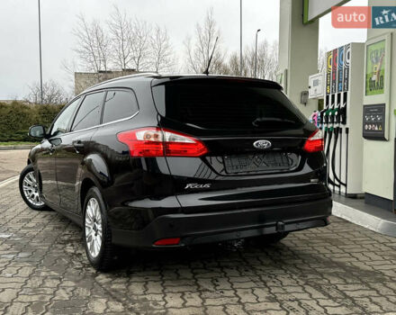 Черный Форд Фокус, объемом двигателя 1.6 л и пробегом 243 тыс. км за 8350 $, фото 42 на Automoto.ua