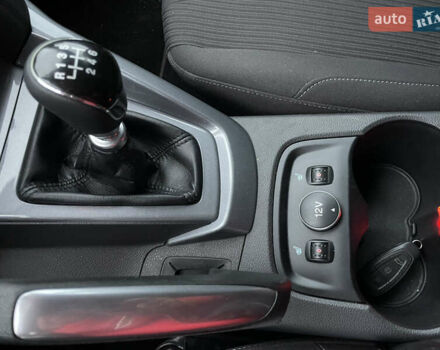 Черный Форд Фокус, объемом двигателя 1.6 л и пробегом 255 тыс. км за 8500 $, фото 25 на Automoto.ua