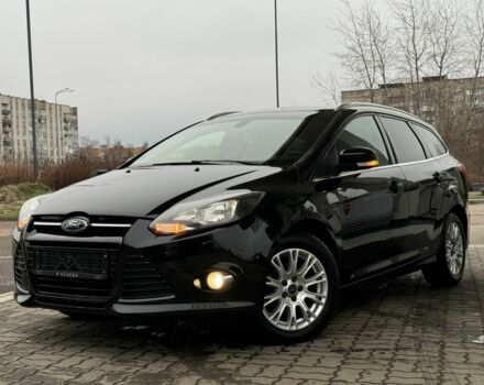 Черный Форд Фокус, объемом двигателя 1.6 л и пробегом 243 тыс. км за 8350 $, фото 6 на Automoto.ua