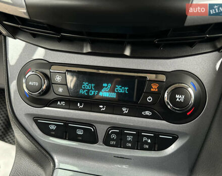 Черный Форд Фокус, объемом двигателя 1.6 л и пробегом 243 тыс. км за 8350 $, фото 96 на Automoto.ua