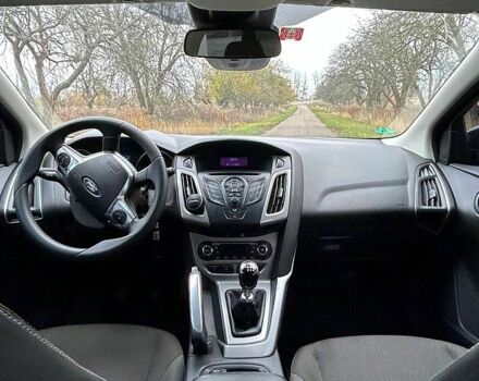 Черный Форд Фокус, объемом двигателя 1.6 л и пробегом 205 тыс. км за 8200 $, фото 2 на Automoto.ua