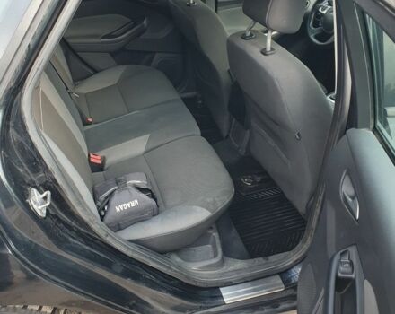 Черный Форд Фокус, объемом двигателя 1.6 л и пробегом 234 тыс. км за 6000 $, фото 7 на Automoto.ua