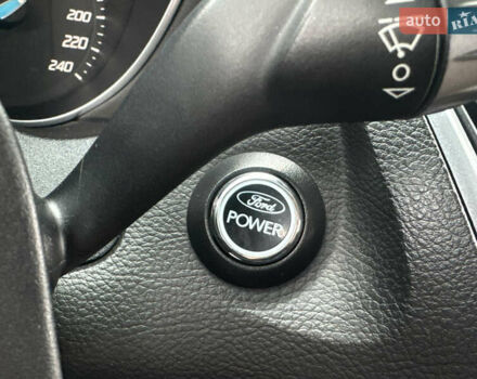 Черный Форд Фокус, объемом двигателя 1.6 л и пробегом 243 тыс. км за 8350 $, фото 77 на Automoto.ua