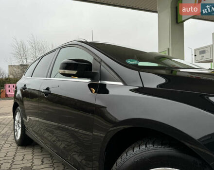 Черный Форд Фокус, объемом двигателя 1.6 л и пробегом 243 тыс. км за 8350 $, фото 10 на Automoto.ua