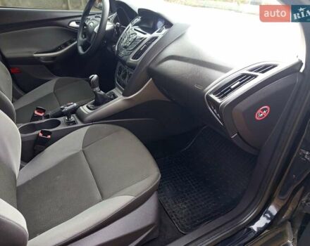 Черный Форд Фокус, объемом двигателя 1.6 л и пробегом 188 тыс. км за 8600 $, фото 51 на Automoto.ua