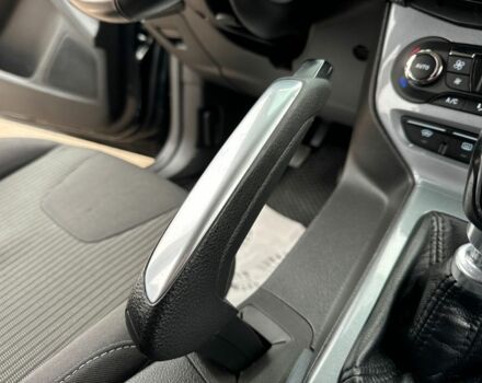 Черный Форд Фокус, объемом двигателя 1.6 л и пробегом 243 тыс. км за 8600 $, фото 4 на Automoto.ua