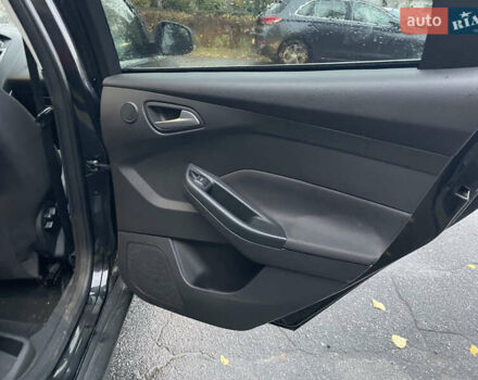 Чорний Форд Фокус, об'ємом двигуна 1.6 л та пробігом 255 тис. км за 8500 $, фото 31 на Automoto.ua