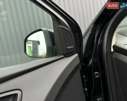 Черный Форд Фокус, объемом двигателя 1.6 л и пробегом 243 тыс. км за 8350 $, фото 63 на Automoto.ua