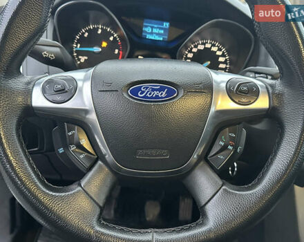 Черный Форд Фокус, объемом двигателя 1.6 л и пробегом 233 тыс. км за 6400 $, фото 3 на Automoto.ua