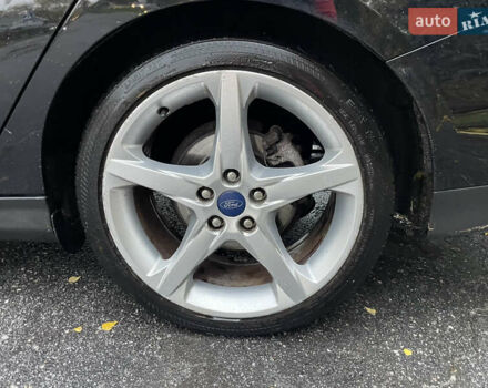 Черный Форд Фокус, объемом двигателя 1.6 л и пробегом 255 тыс. км за 8500 $, фото 11 на Automoto.ua