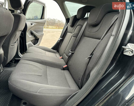 Черный Форд Фокус, объемом двигателя 1.6 л и пробегом 243 тыс. км за 8350 $, фото 82 на Automoto.ua